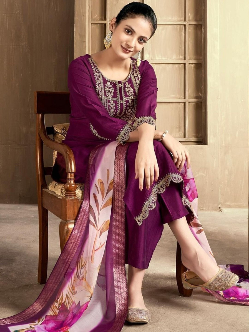 Women’s Embroidered Kurta Pant Dupatta Set | Designer Ethnic Suit Set | Festive & Party Wear
