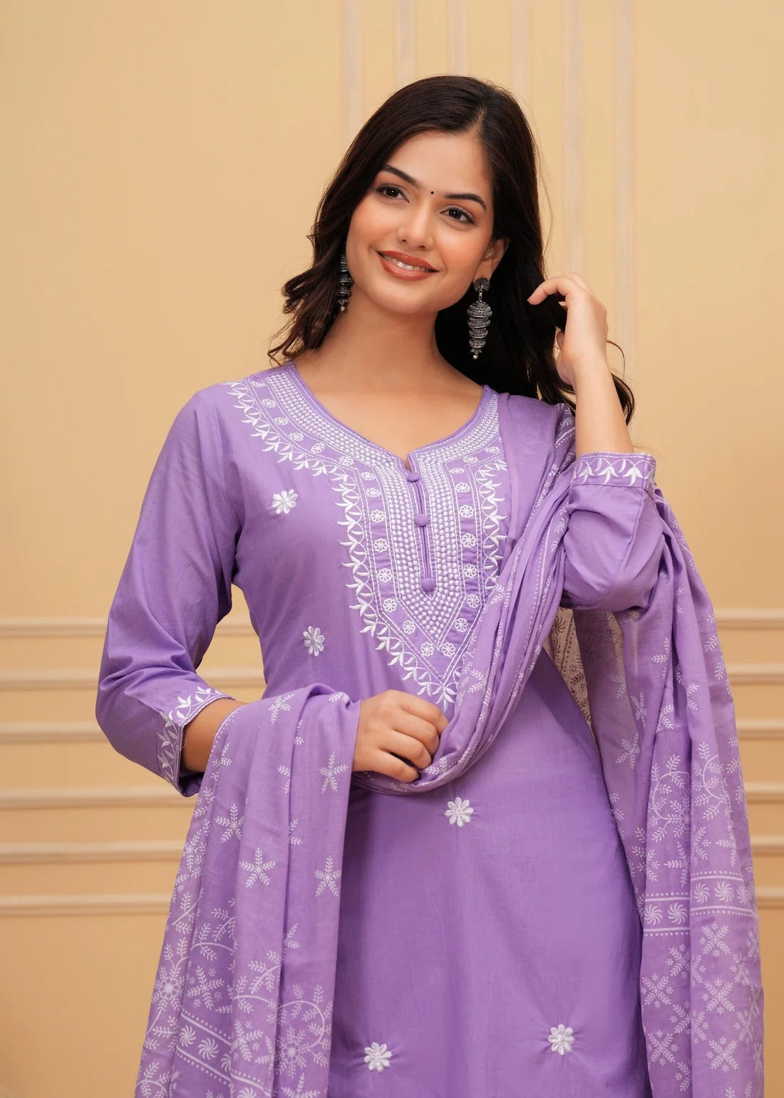 Graceful Lavender Chikankari Kurta Set with Embroidered Dupatta
