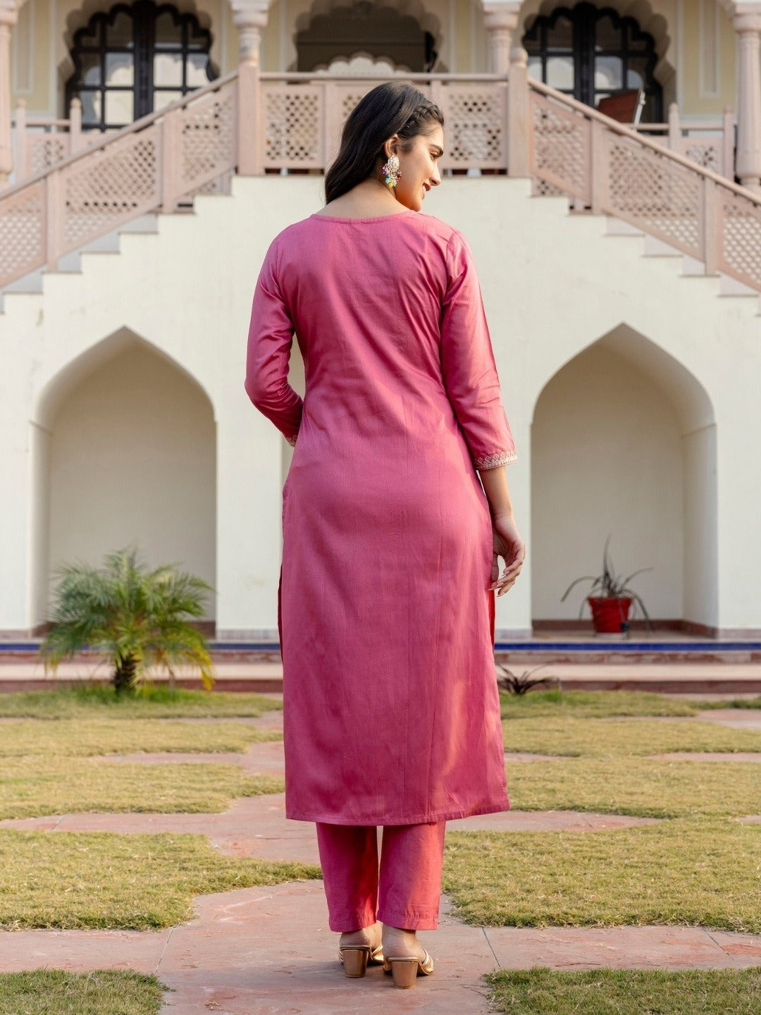 Pink Viscose Embroidered Straight Kurta With Viscose Silk Pant & Jacquard Dupatta Set