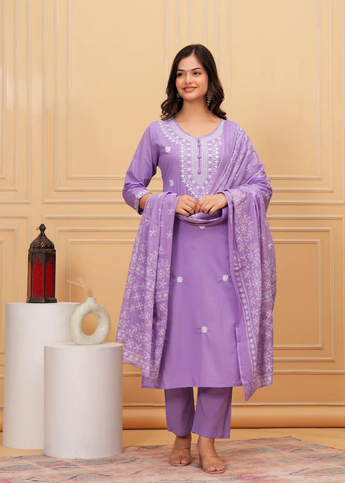 Graceful Lavender Chikankari Kurta Set with Embroidered Dupatta